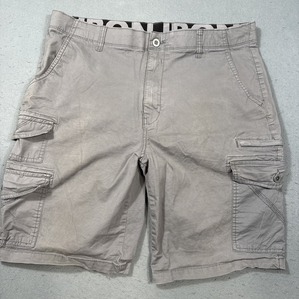 Iron Co. Men's Size 36  Stretch Tech Gray Cargo Shorts